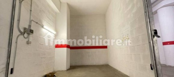 17m² Garage in Rome, Italy No. 205163 3