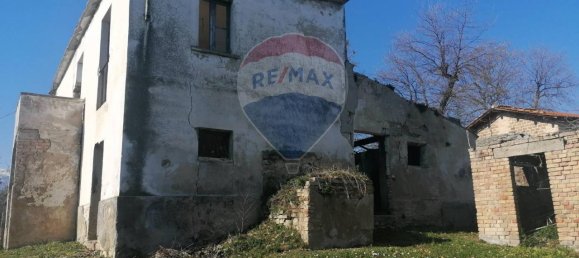 Casa de 4 divisões em Fara Filiorum Petri, Italy N.º 129414 12