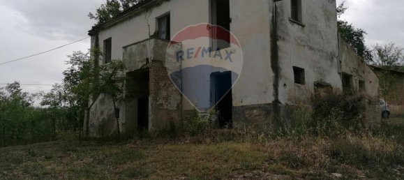 Casa de 4 divisões em Fara Filiorum Petri, Italy N.º 129414 4