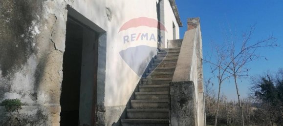 Casa de 4 divisões em Fara Filiorum Petri, Italy N.º 129414 7