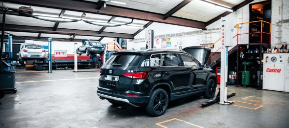 Коммерческая недвижимость 1477м² в Heidenheim, Германия № 323407 3