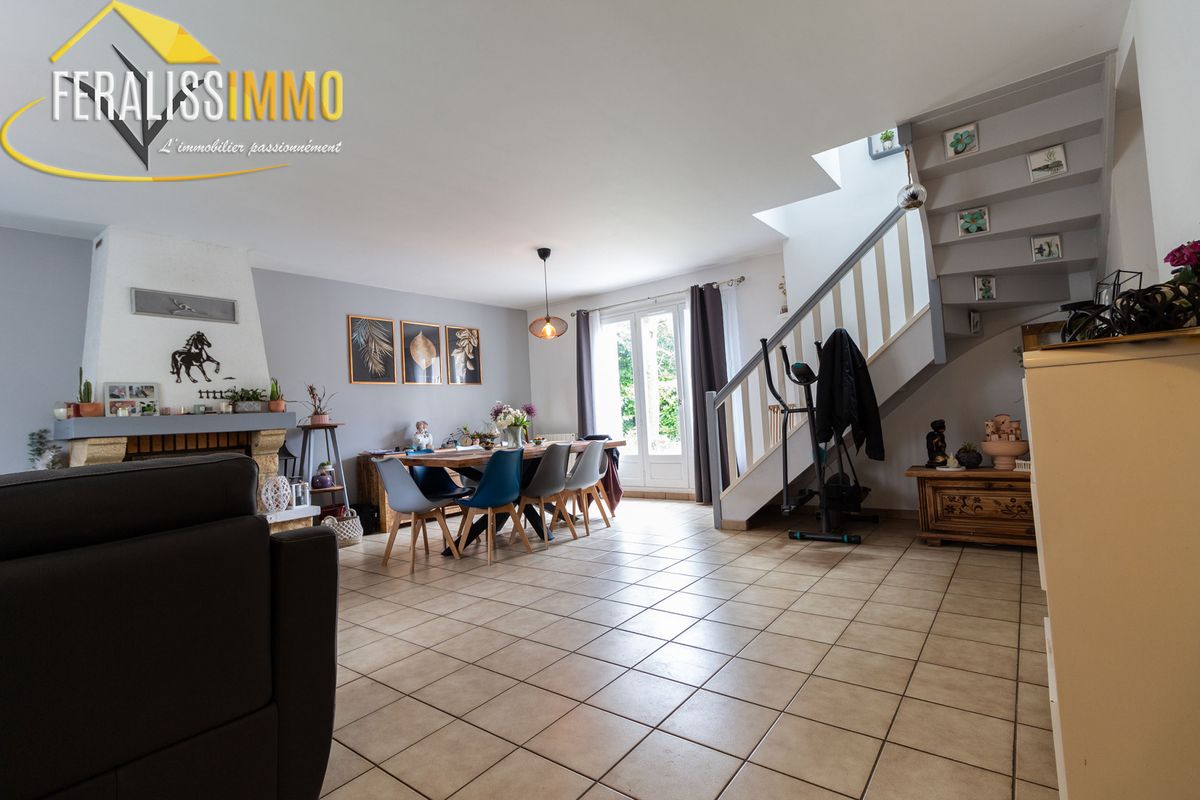 5 Schlafzimmer Haus in Vaureal, France, Nr. 181041