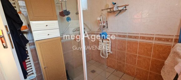 Дом с 2 спальнями в Бургей, Франция № 49035 6