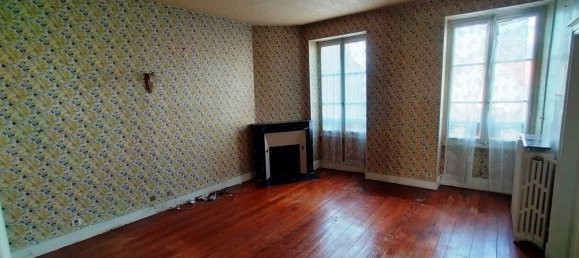 Дом с 5 спальнями в Реи, Франция № 65520 4