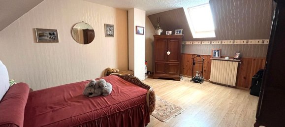 4 bedrooms House in Chambly, France No. 233506 6