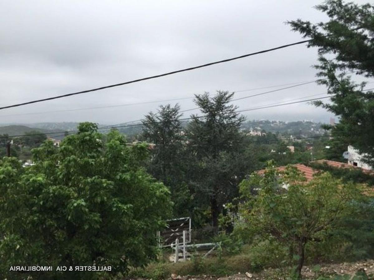 2 bedrooms House in Cordoba, Argentina No. 59564