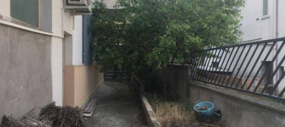 3 Schlafzimmer Haus in Lentella, Italy, Nr. 237200 7