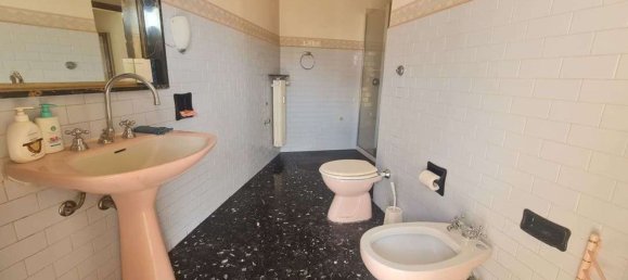 Квартира с 3 комнатами в Анкона, Италия № 154280 23