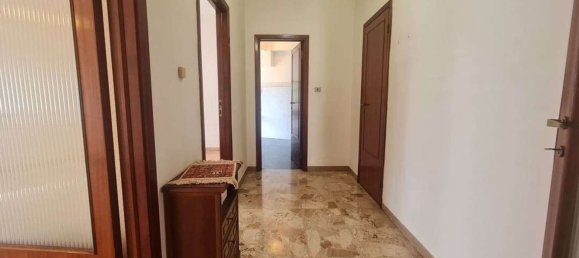 Квартира с 3 комнатами в Анкона, Италия № 154280 13