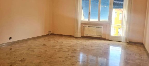 Квартира с 3 комнатами в Анкона, Италия № 154280 3