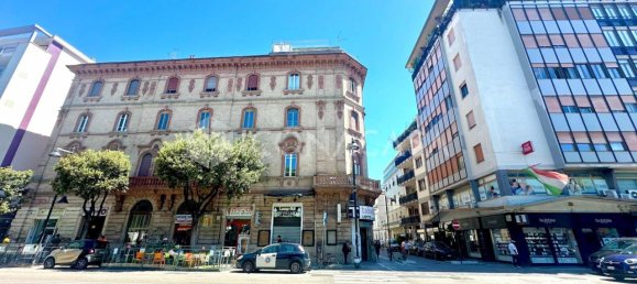 Apartamento de 6 habitaciónes en Pescara, Italy No. 24195 17