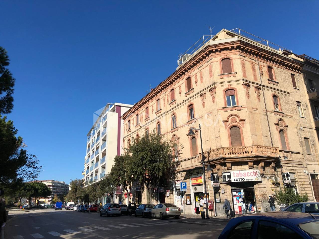 Apartamento de 6 habitaciónes en Pescara, Italy No. 24195