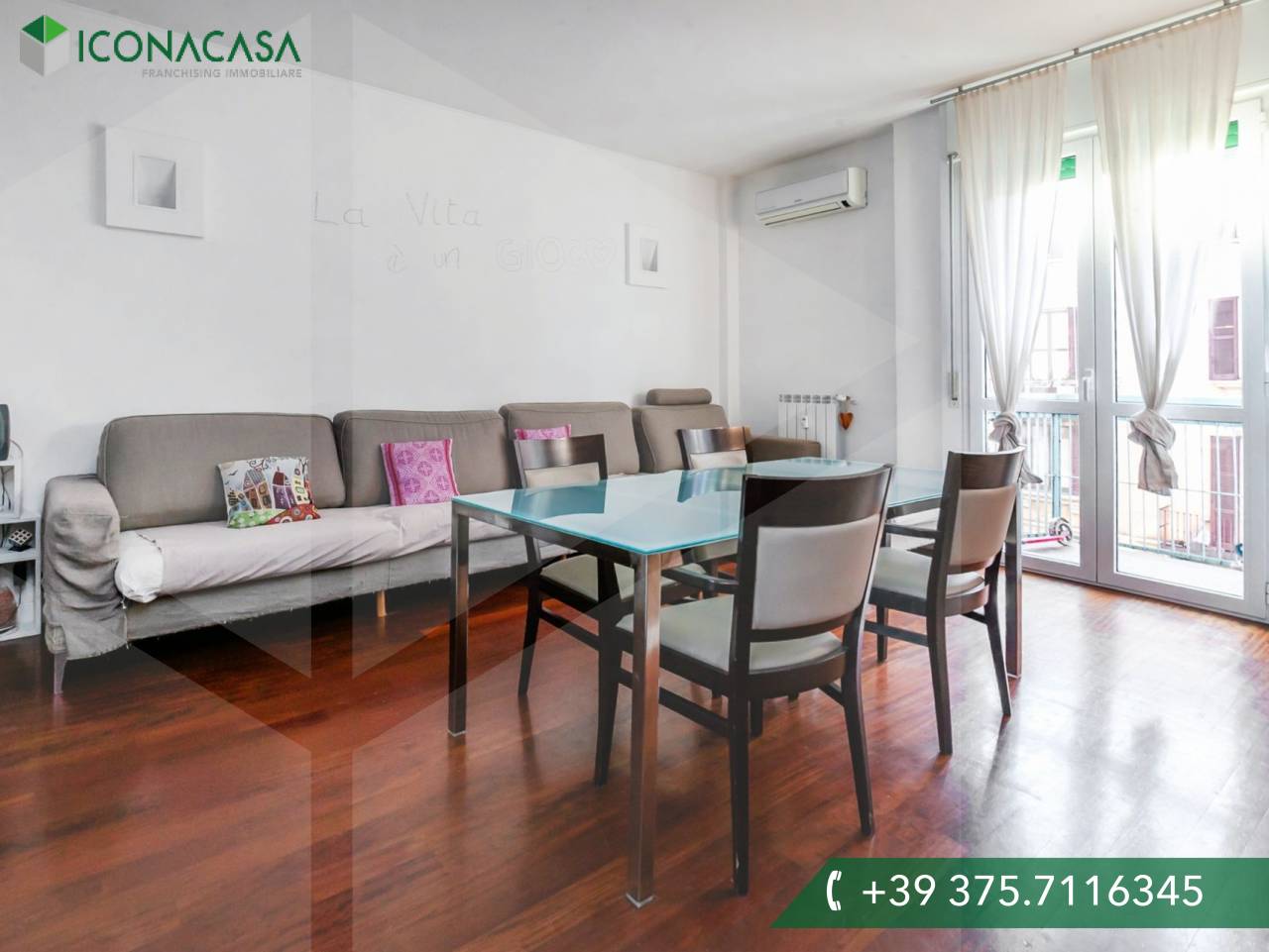 Apartamento de 3 divisões em Milan, Italy N.º 241643