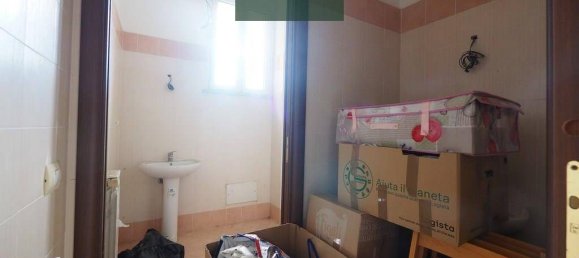 2 rooms Commercial property in Aulla, Italy No. 351329 7