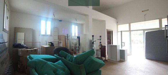 2غرفة عقار تجاري في Aulla, Italy رقم 351329 28