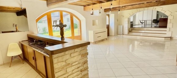 4 chambres Maison à Longueville-sur-Aube, France No. 285353 2