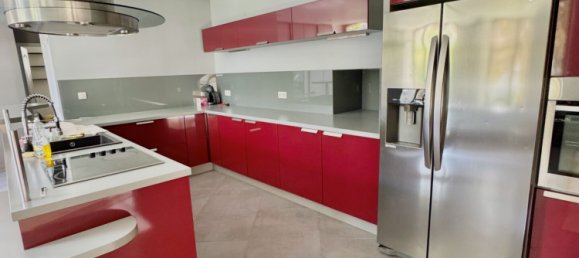 4 chambres Maison à Longueville-sur-Aube, France No. 285353 5