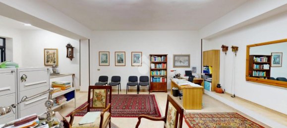 Квартира с 2 комнатами в Бриндизи, Италия № 139685 4