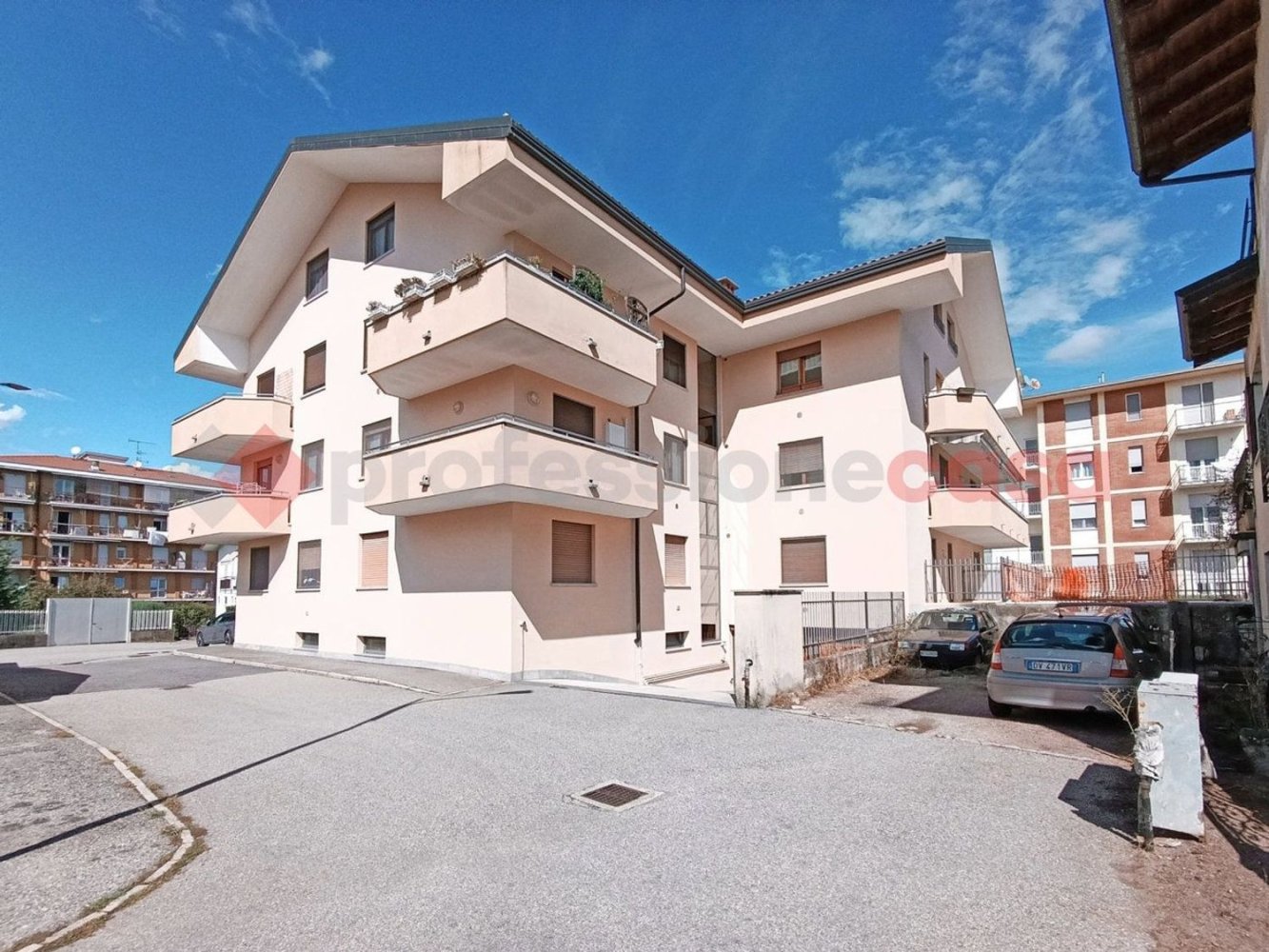 3 bedrooms Apartment in Arona, Italy No. 343091