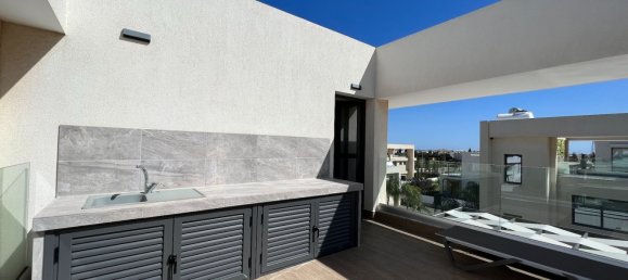 Villa de 3 dormitorios en Paralimni, Cyprus No. 3838 20