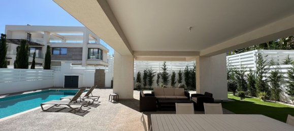 Villa de 3 dormitorios en Paralimni, Cyprus No. 3838 23