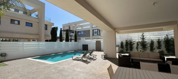 Villa de 3 dormitorios en Paralimni, Cyprus No. 3838 22