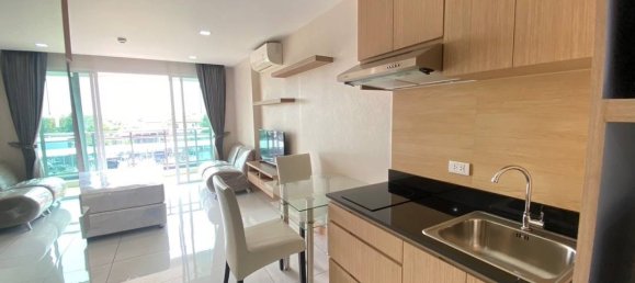 Studio in the Condo in Pattaya, Thailand No. 33431 9