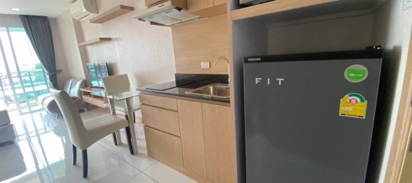 Studio in the Condo in Pattaya, Thailand No. 33431 5