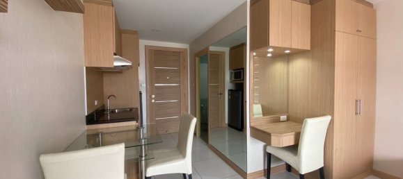 Studio in the Condo in Pattaya, Thailand No. 33431 8
