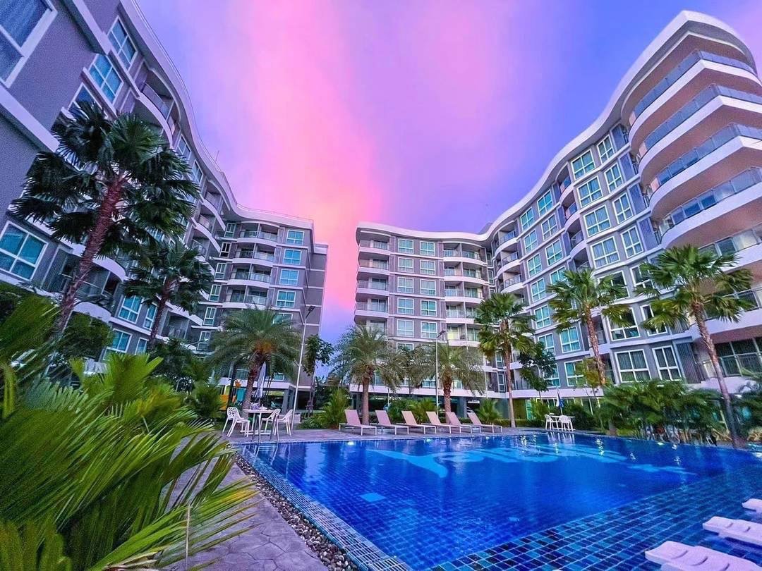 Studio in the Condo in Pattaya, Thailand No. 33431