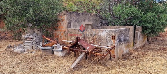 5 Schlafzimmer Haus in Alferce, Portugal, Nr. 129678 34