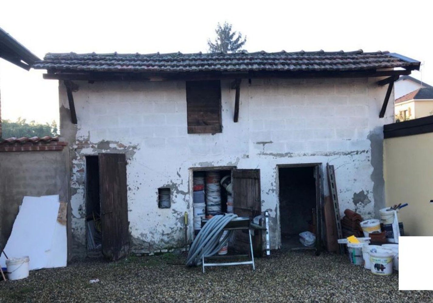 Propriété commerciale à San Martino Siccomario, Italy 157m² No. 64291