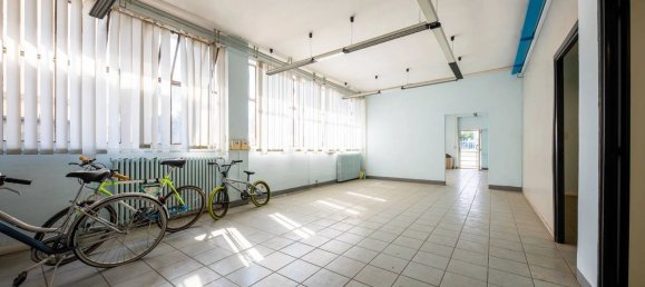 مستودع في Moncalieri, Italy 180متر مربع رقم 72772 10