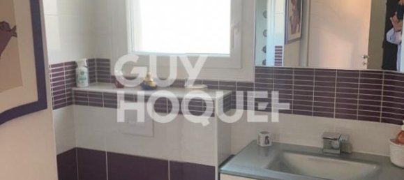 3 bedrooms House in Linxe, France No. 196963 4