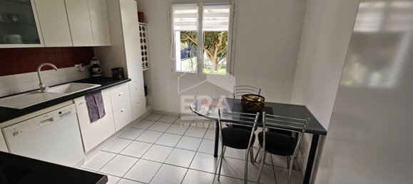 4 bedrooms Villa in Neuilly-sur-Marne, France No. 151222 8