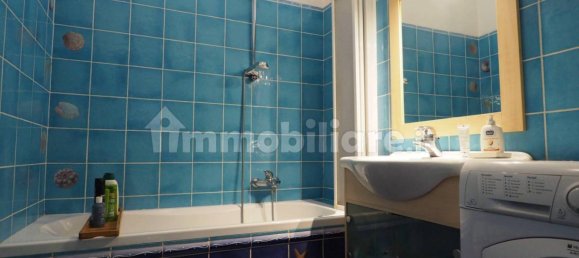 Apartamento de 3 dormitorios en Rome, Italy No. 16658 18