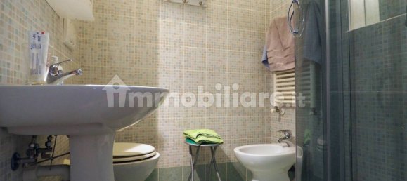Apartamento de 3 dormitorios en Rome, Italy No. 16658 27