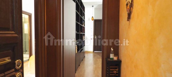 Apartamento de 3 dormitorios en Rome, Italy No. 16658 19