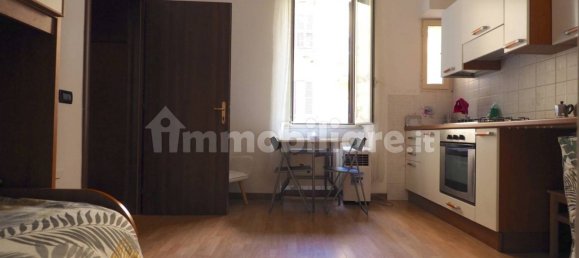 Apartamento de 3 dormitorios en Rome, Italy No. 16658 22