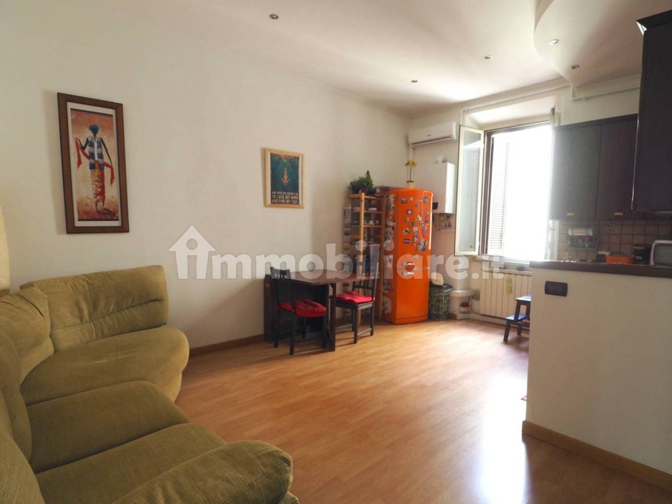 Apartamento de 3 dormitorios en Rome, Italy No. 16658