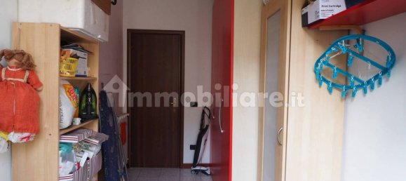 Apartamento de 3 dormitorios en Rome, Italy No. 16658 11