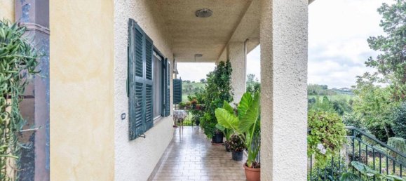 Villa de 4 divisões em Velletri, Italy N.º 24230 9