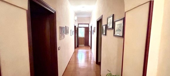 Villa de 4 divisões em Velletri, Italy N.º 24230 37