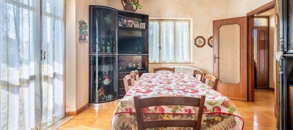 Villa de 4 divisões em Velletri, Italy N.º 24230 10