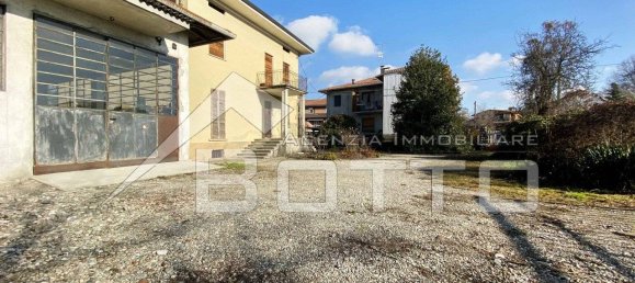 Casa T3 em Gozzano, Italy N.º 141704 3