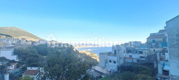 Apartamento de 6 dormitorios en Vietri sul Mare, Italy No. 26243 2