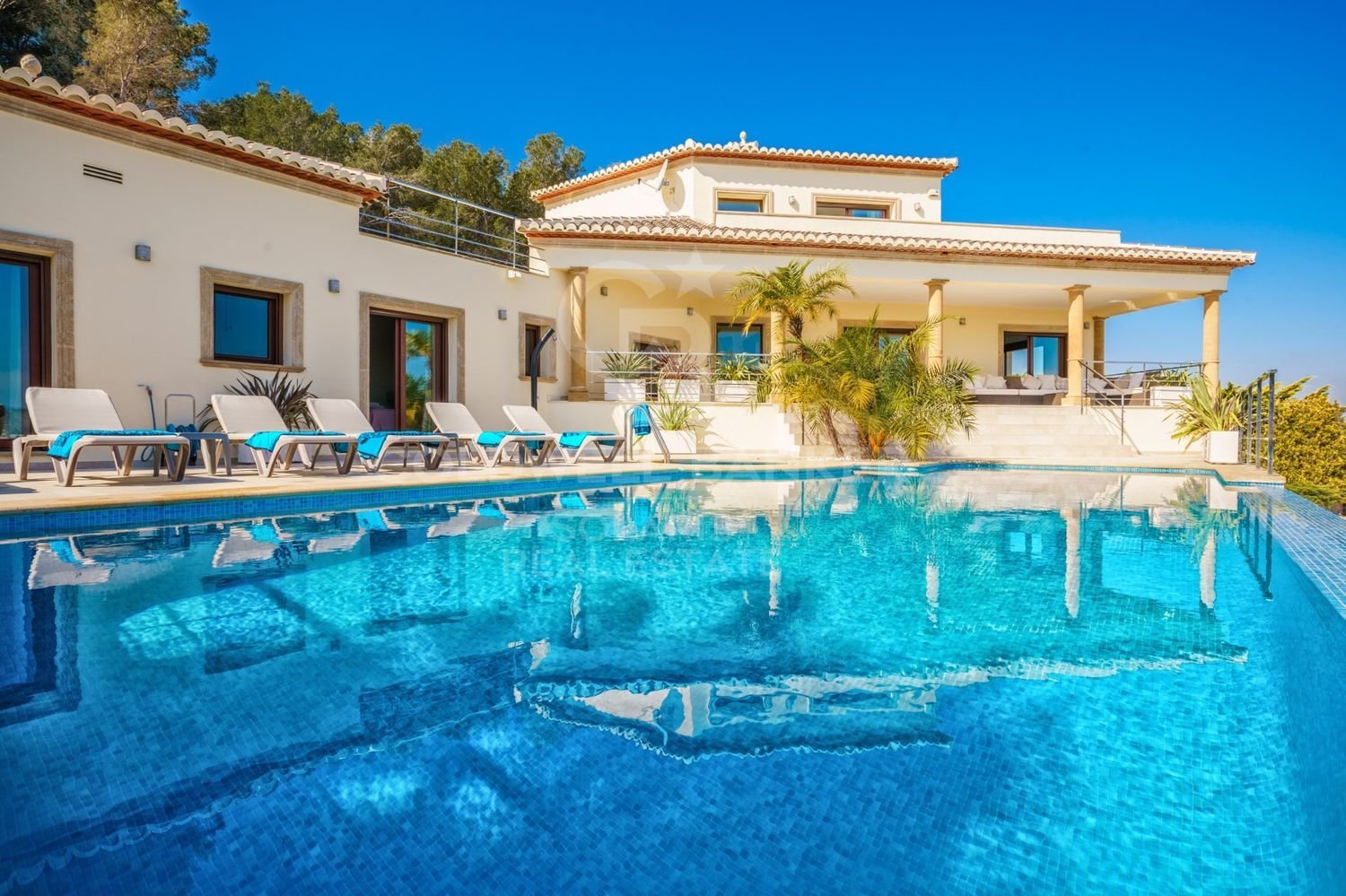 4 chambres Villa à Alicante, Spain No. 82568