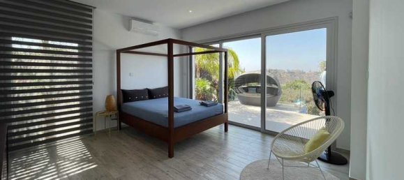 3 bedrooms House in Germasogeia, Cyprus No. 7658 11