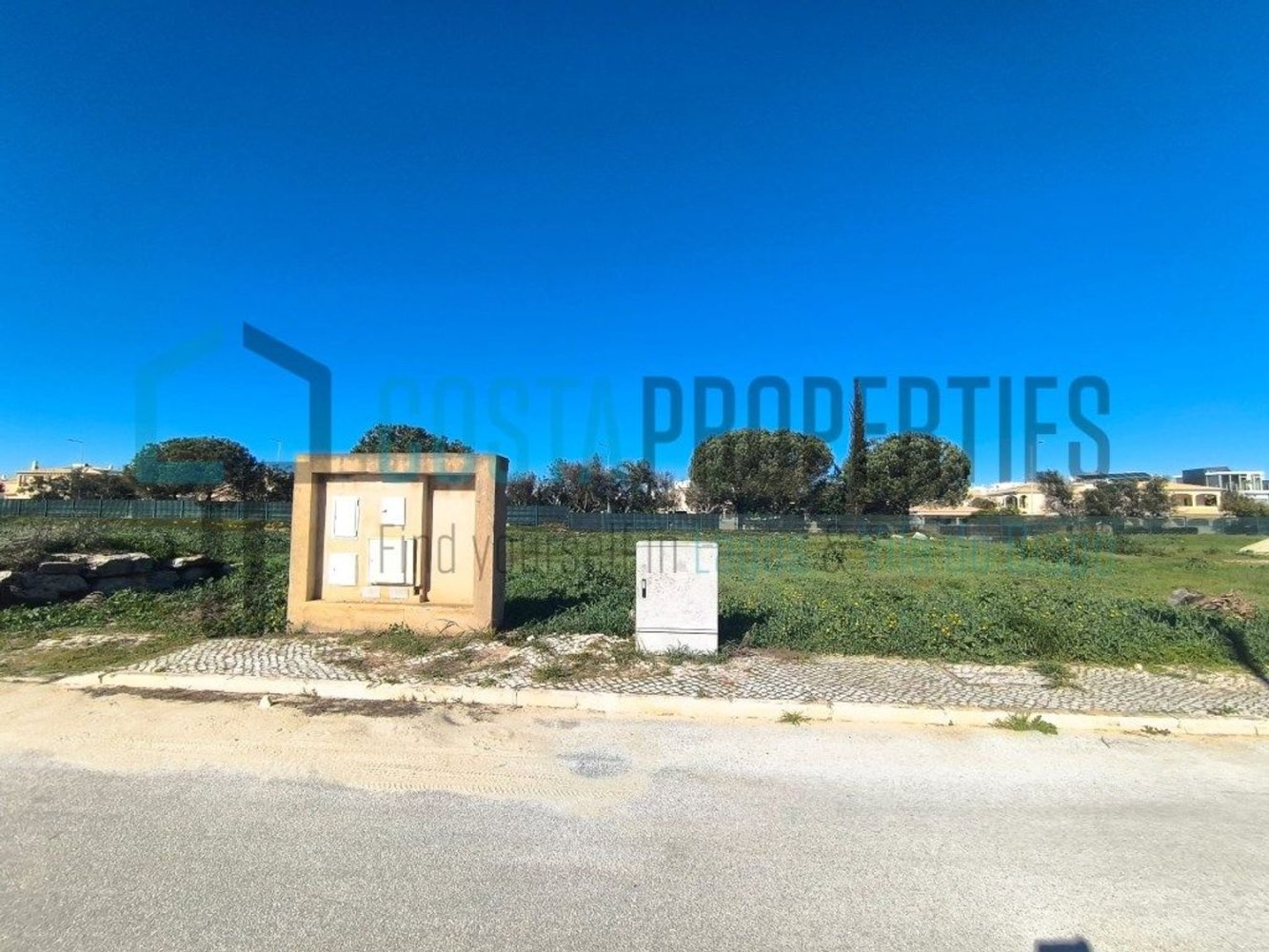 1193m² Land in Lagos, Portugal No. 74178