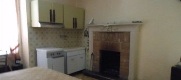 4 rooms Apartment in Dumenza, Italy No. 181194 6